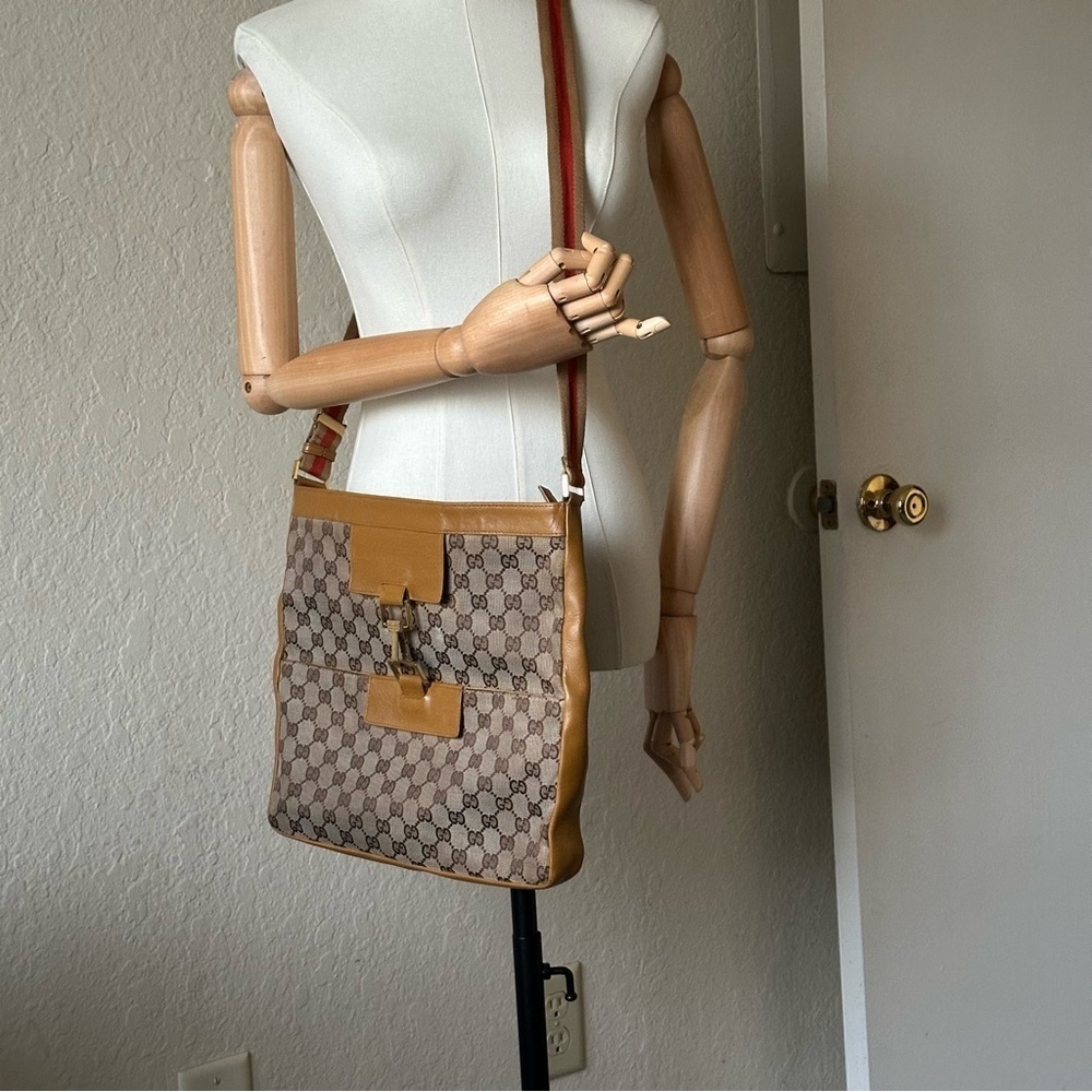 💎GUCCI JACKIE CANVAS AND LEATHER MESSENGER BAG💎